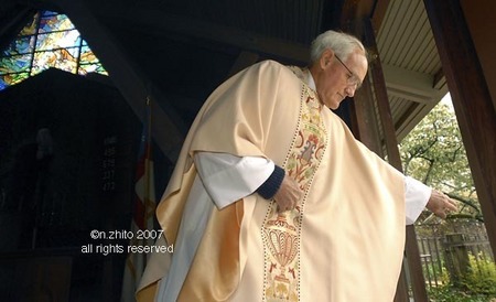 Father Norman Cram is optimistic that a church will offer sanctuary to his congregation, which has been meeting in private homes in Petaluma to worship since St. John's Anglican Church has severed relations with the Episcopal church over gays and lesbians filling church leadership roles. 